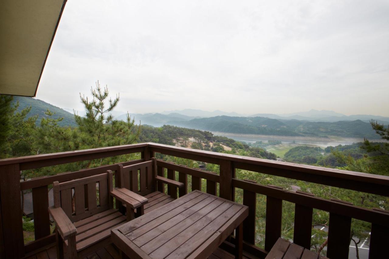 Club Es Jecheon Resort Csecshon Kültér fotó
