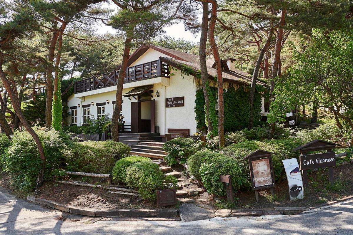 Club Es Jecheon Resort Csecshon Kültér fotó
