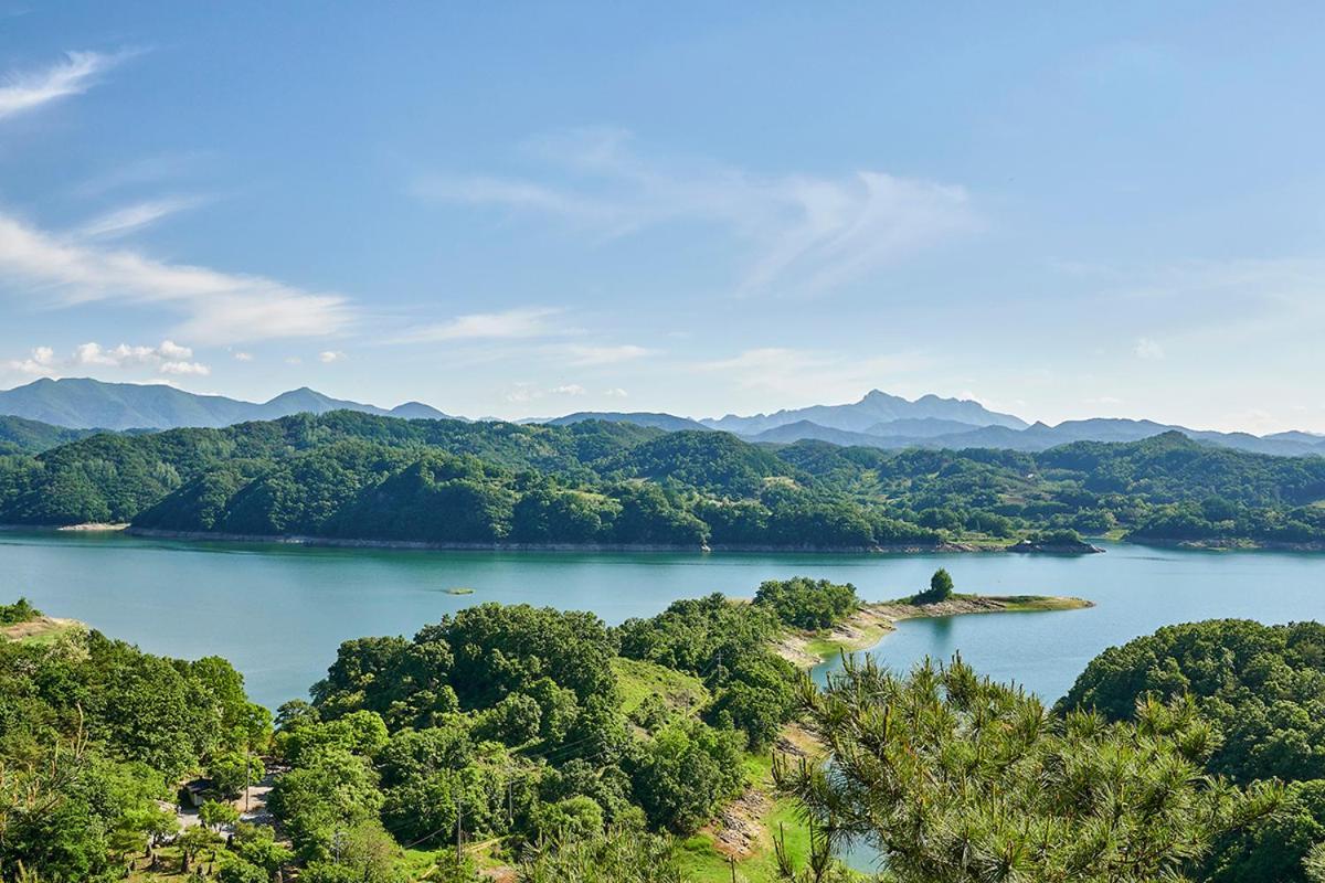 Club Es Jecheon Resort Csecshon Kültér fotó